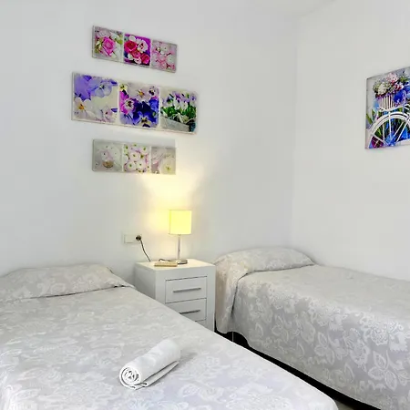 Semesterbostad Urb. Alhambra Ii 15 Nerja