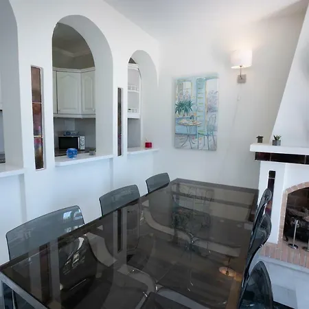 Semesterbostad Urb. Alhambra Ii 15 Nerja